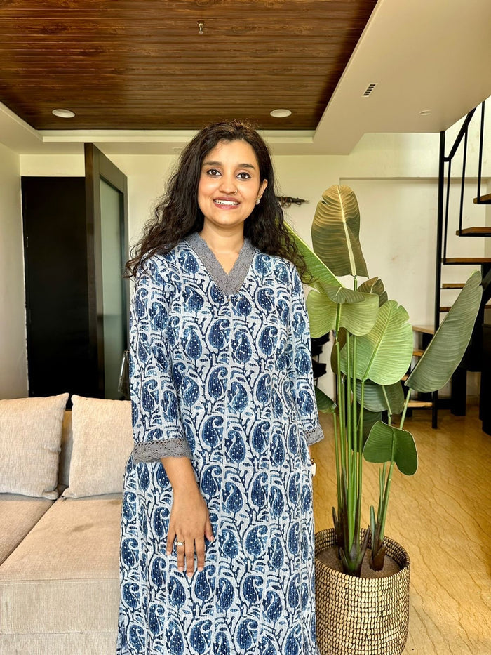 Fancy V-Neck Cotton Kurta- Indigo Paisley