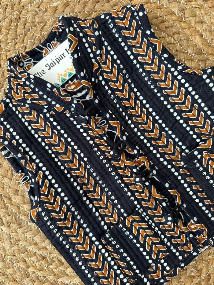 Kids??Black Jaal Reversible Quilted Jacket