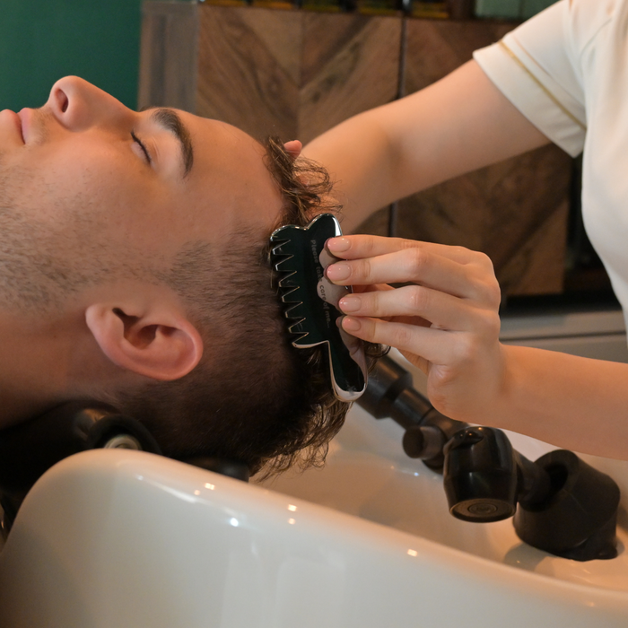 MASSAGE COMB