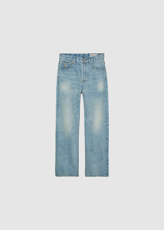 STRAIGHT LIGHT BLUE JEANS