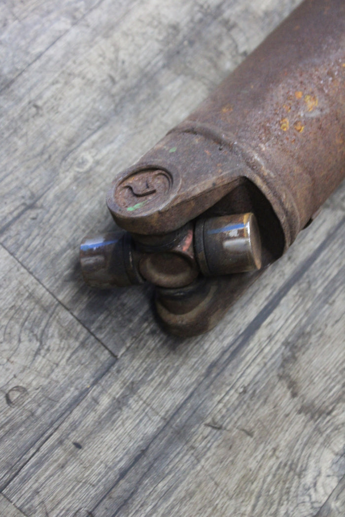 07-14 Cadillac Escalade Tahoe GMC Yukon Drive Shaft Propeller Shaft OEM 20935680