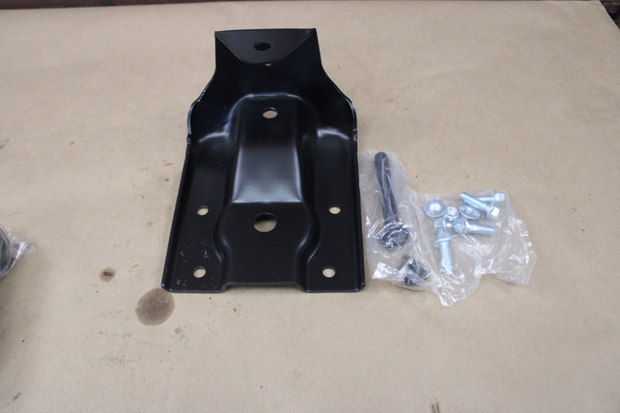 2007-2013 Silverado Rear Leaf Spring Hanger Shackle Bracket Assembly
