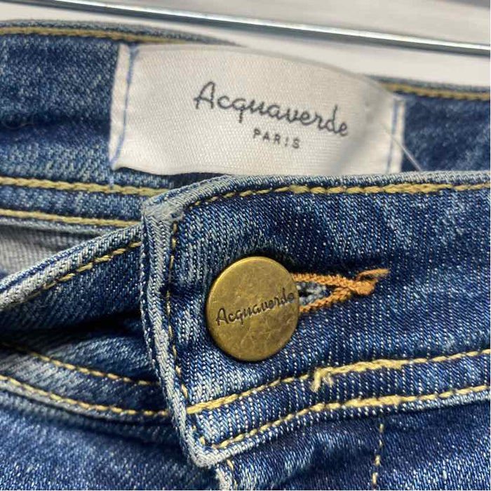 Acquaverde Size 27-0 Women's Blue Washed Flare Hem Jeans
