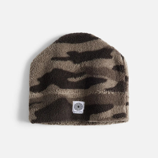 AUTUMN MTN GOAT CAMO GREY BEANIE