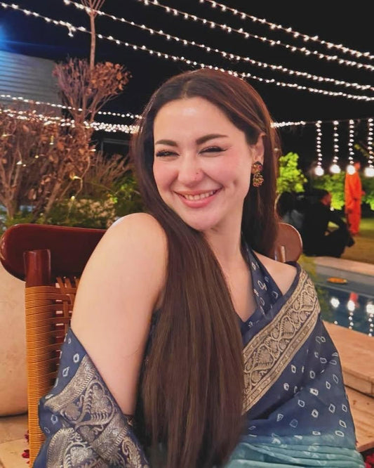 Banarsi Chunri: Anika