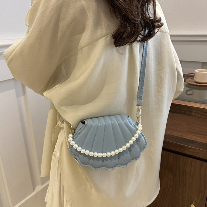 CL1603 - Elegant Pearl Shell Fashion Handbag