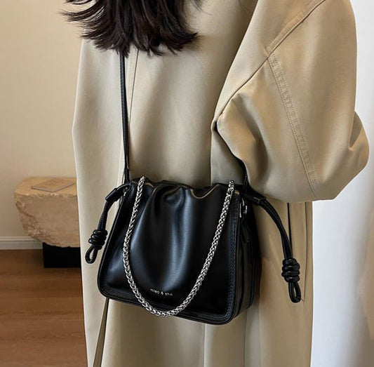 CL1618 - Korean Pleated Messenger Bag