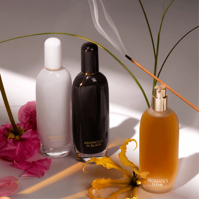 Clinique Aromatics In Black