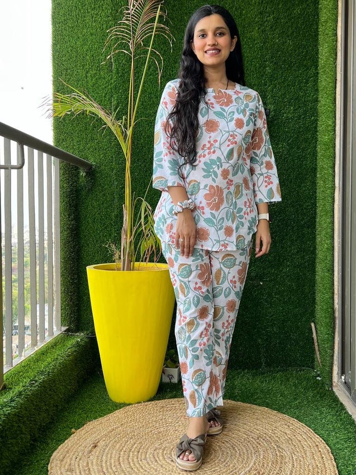 Cotton Lounge Set- White Big Floral
