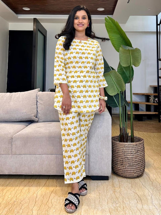 Cotton Lounge Set- Yellow Turtles