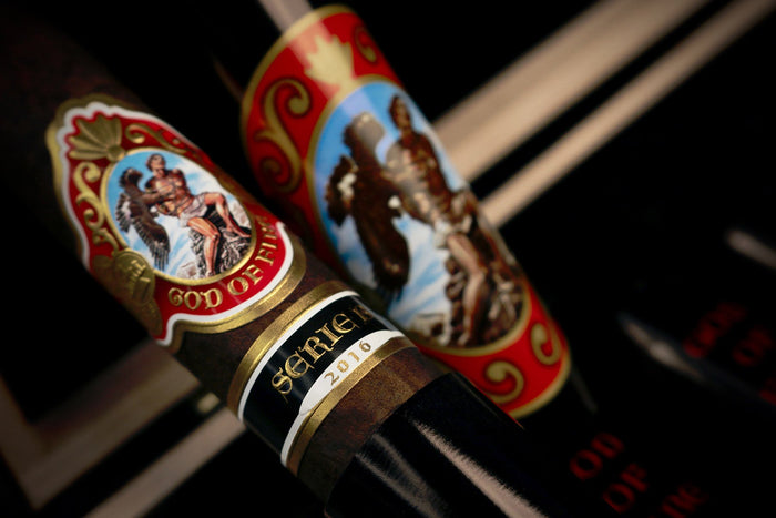 God of Fire Serie B Robusto Tubo