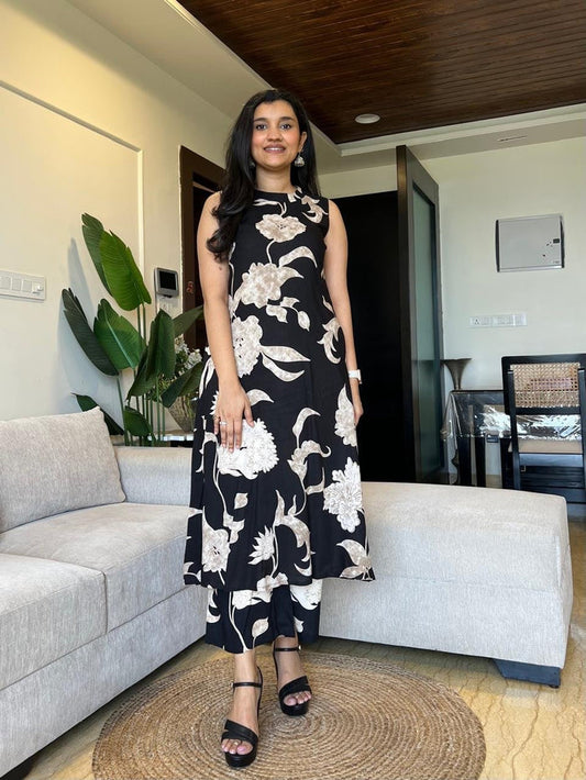 Jasmine Closed Neck Coord Set- Black Big Florals