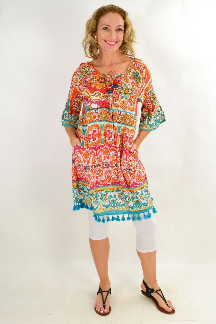 Orientique Mauresque 3/4 sleeve tunic dress with intricate pattern and flowing fabric, perfect for casual or dressy occasions.