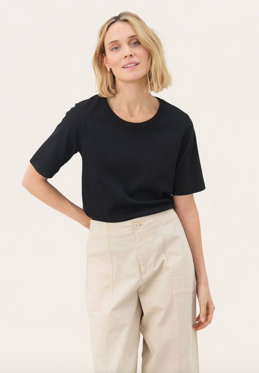 Ratana Basic Shirt - Black