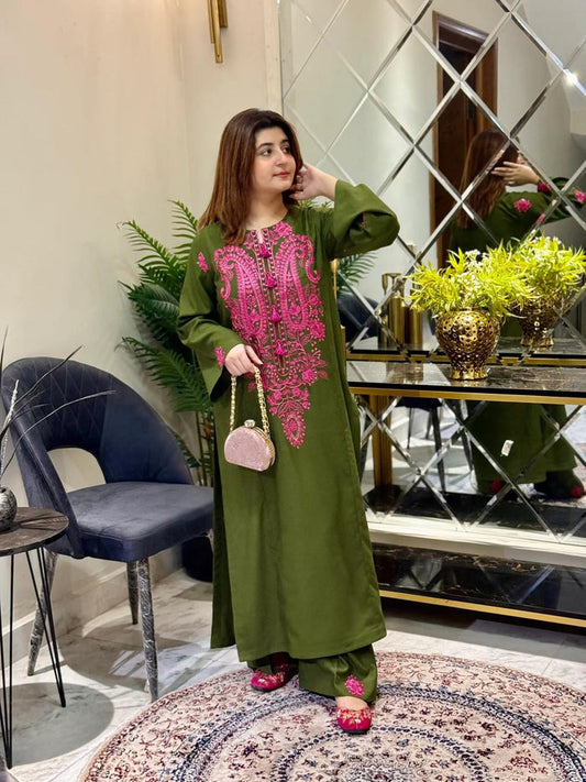 ROHNI – Embroidered 2PC (Winter Collection)