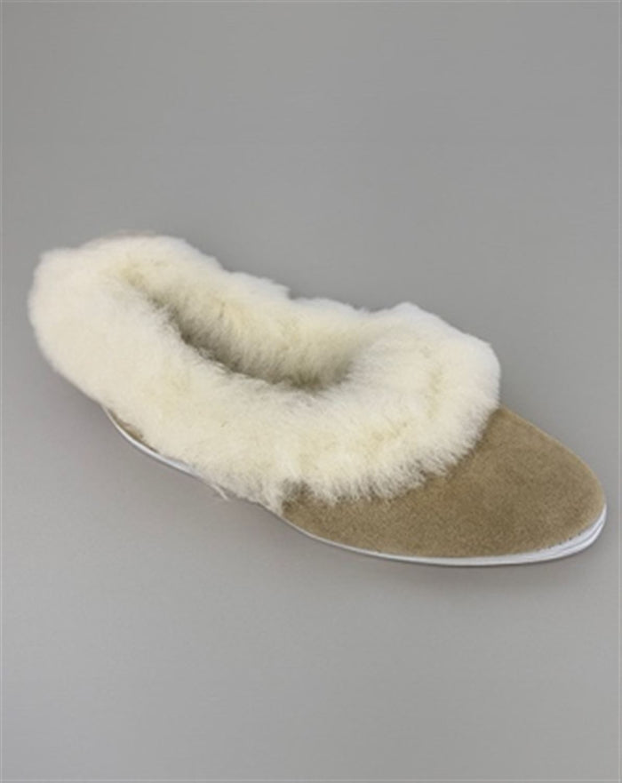 Sheepskin Slippers - Sheepskin - Image 2 - The Classic Boutique