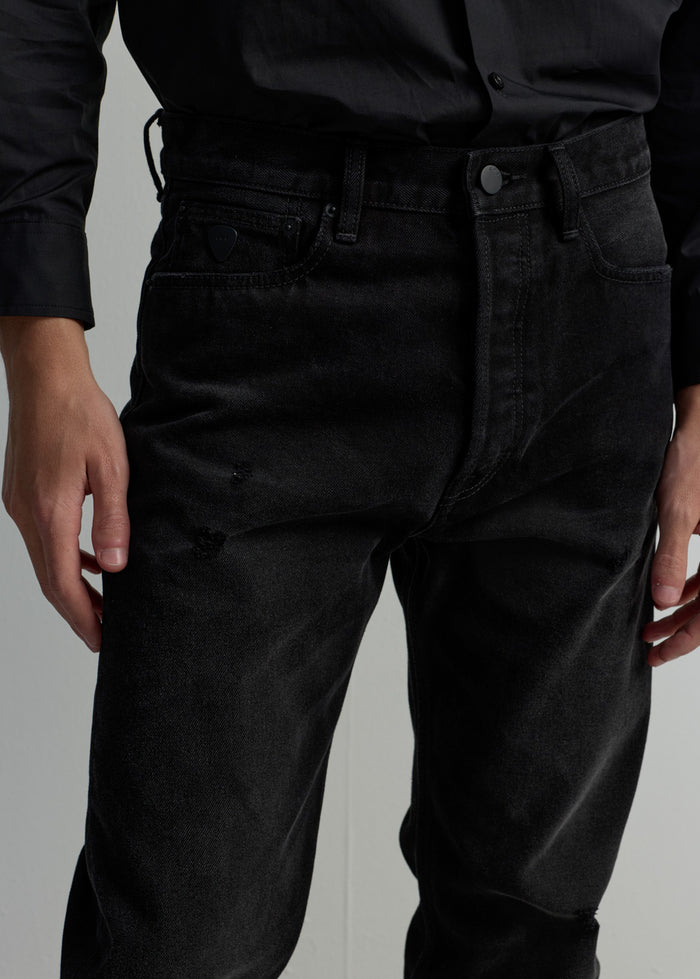 SLIM BLACK WASHED JEANS