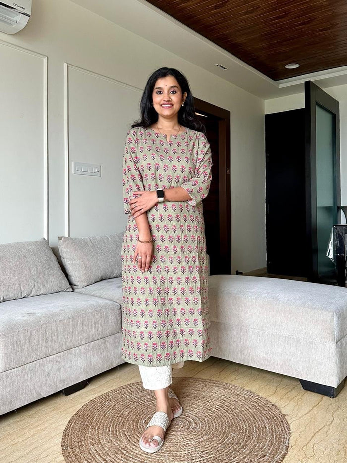 Subtle Bling Cotton Kurta- Pastel Green