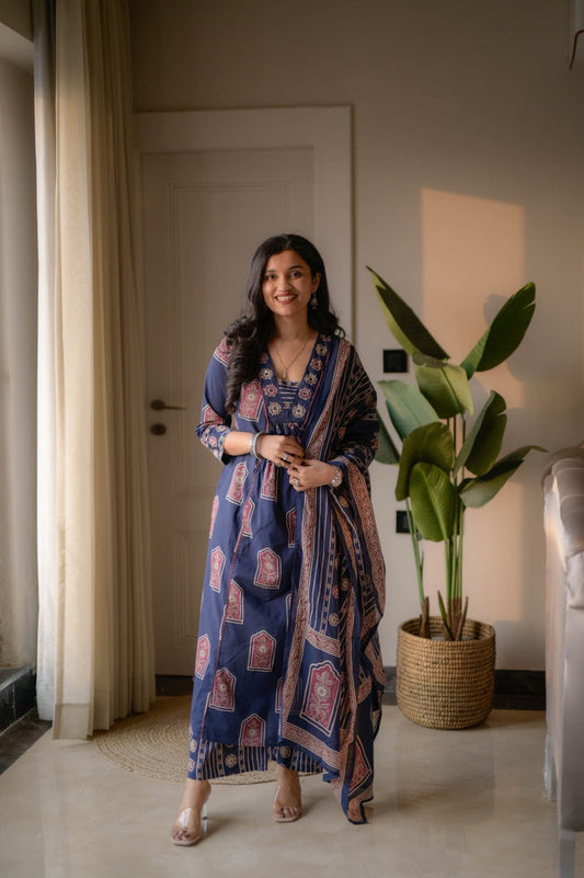Taraya Flared Printed Cotton Suit- Blue
