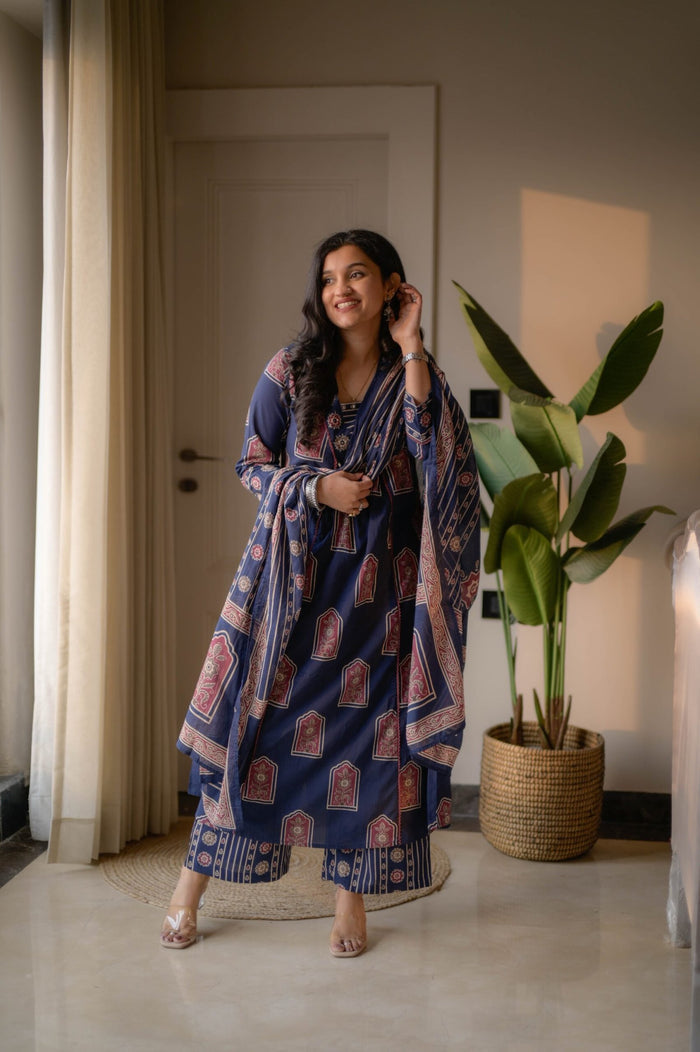 Taraya Flared Printed Cotton Suit- Blue