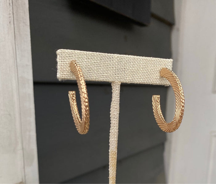 Textured Gold Hoop Earrings 1 inch