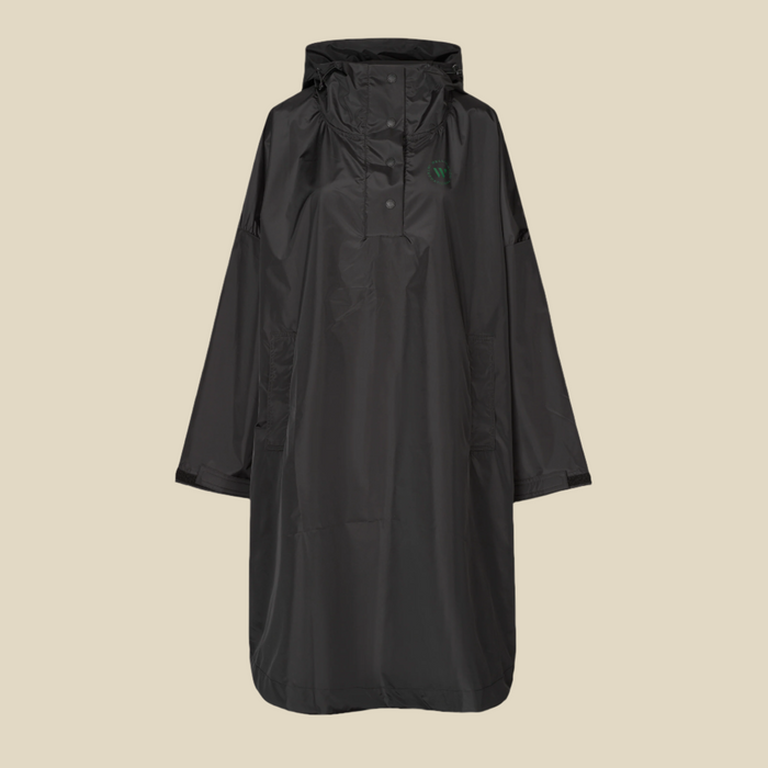wellington international rain poncho in black