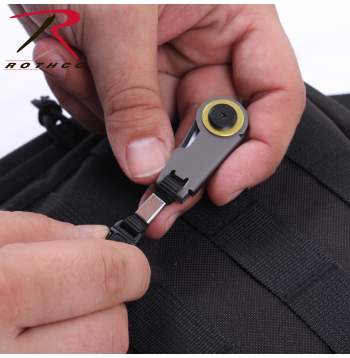 Zipper Pull Folding Knife